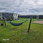 ,,brokatowe ,, Дом отдыха Гонски
