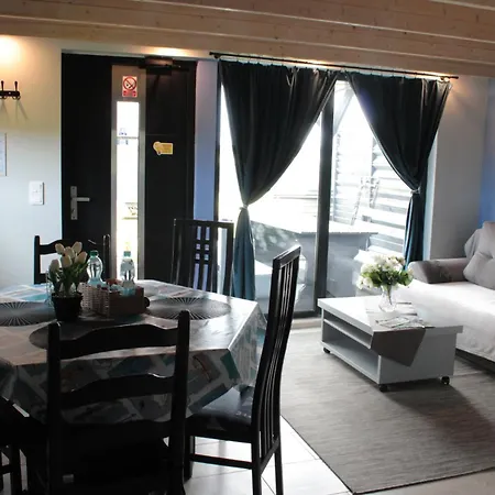 ,,brokatowe ,, Holiday home Gaski (Koszalin)